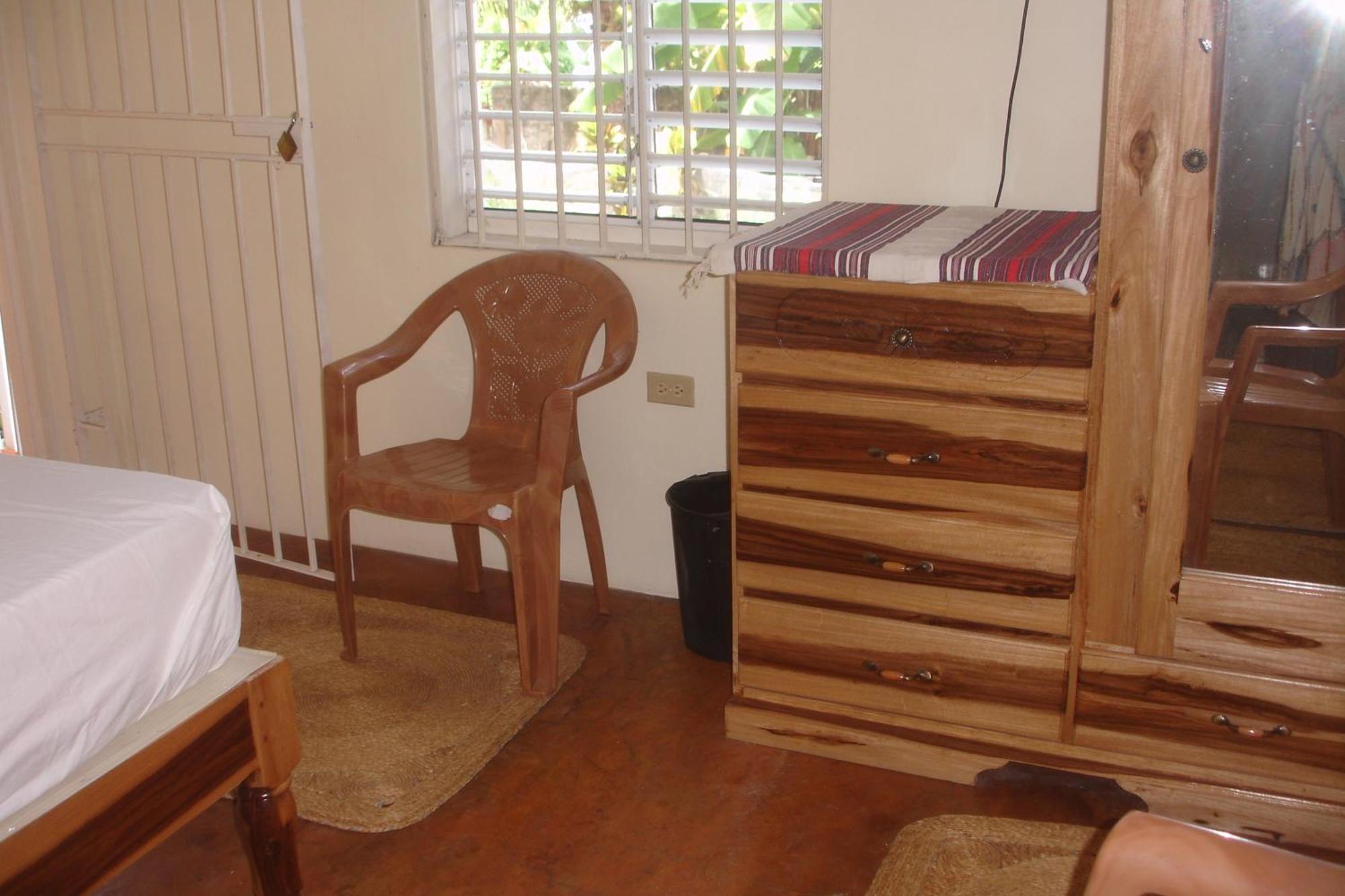 Finjam Cottage Port Antonio Chambre photo